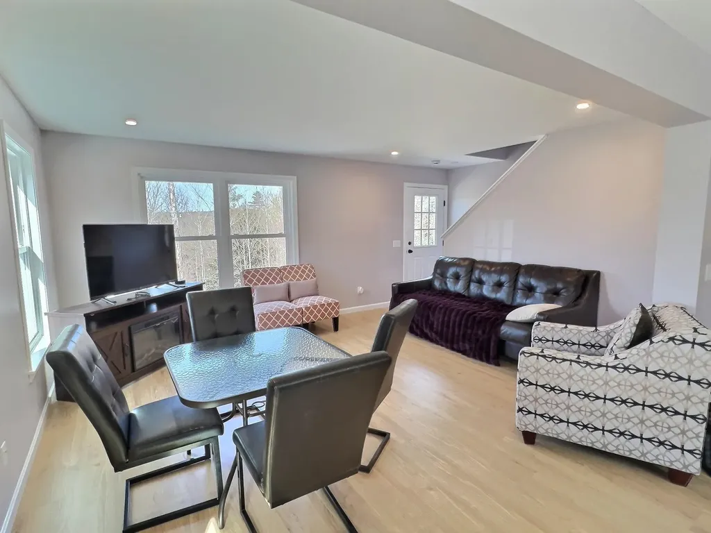 11 Linden Avenue Newport NH 03773