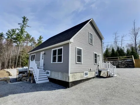 11 Linden Avenue Newport NH 03773