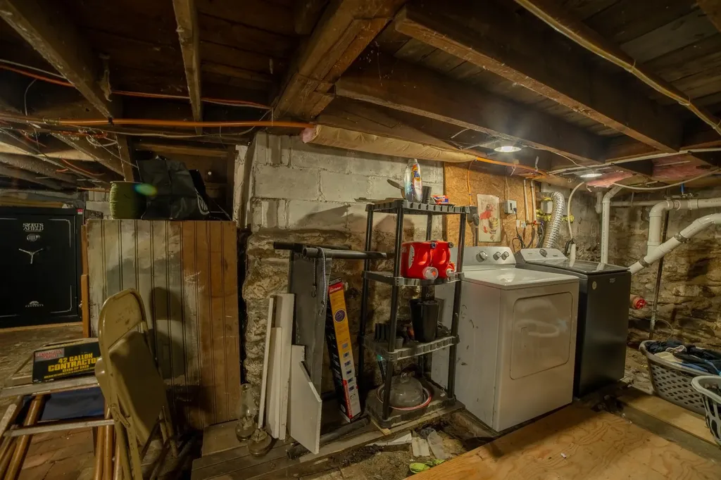 12 Friendship Street Rochester NH 03867