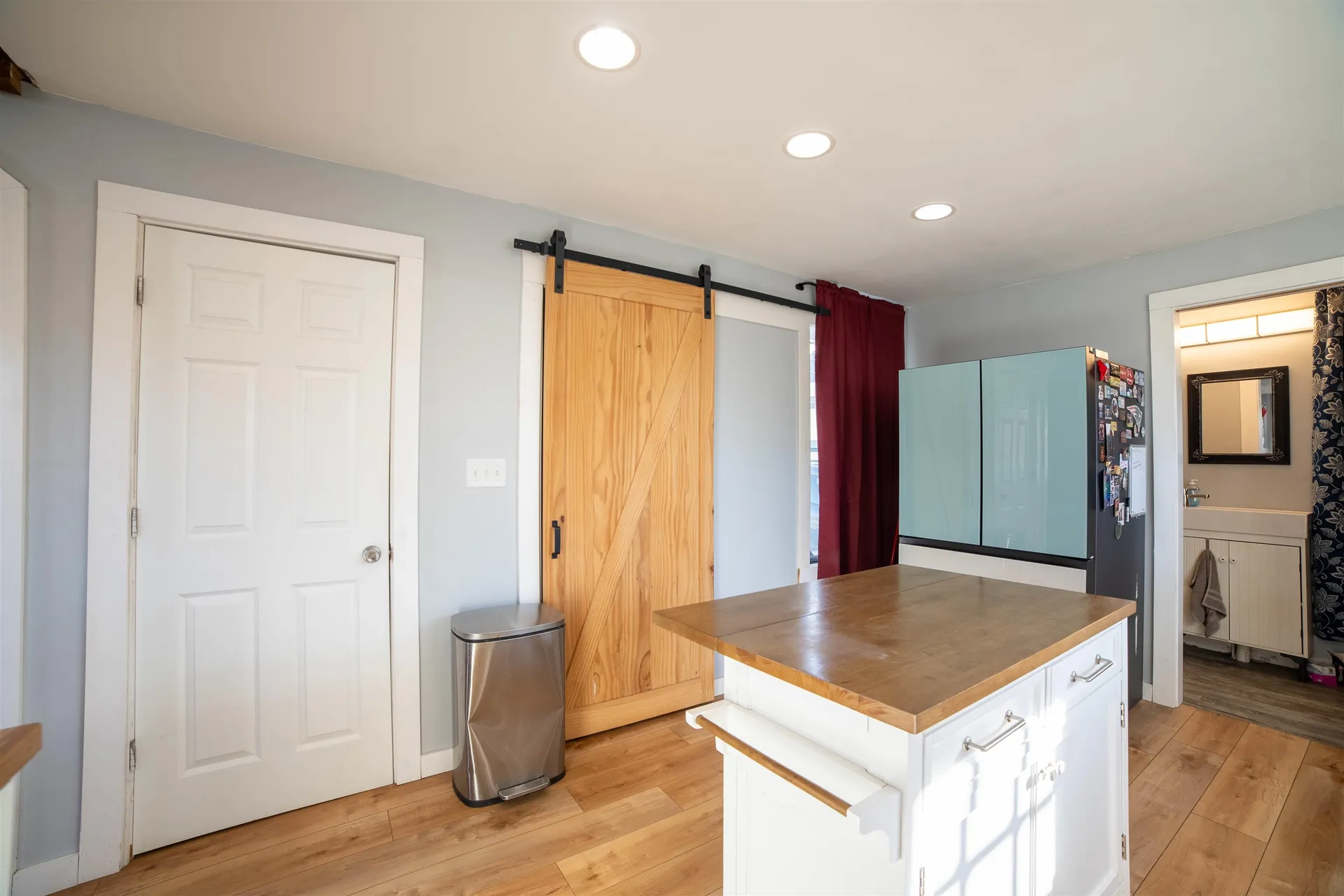 12 Friendship Street Rochester NH 03867