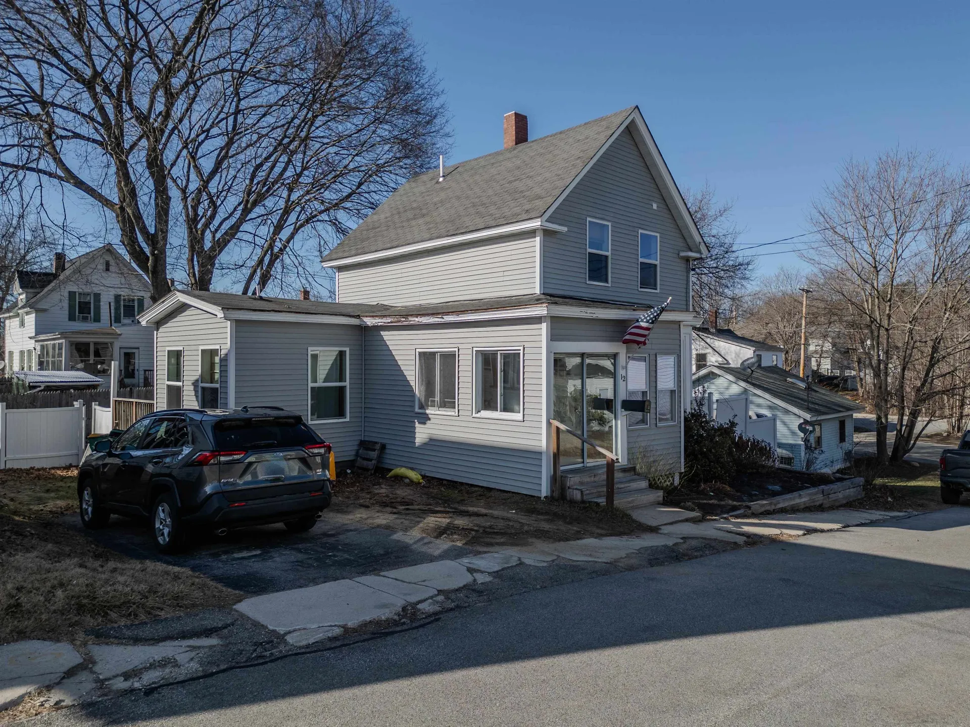 12 Friendship Street Rochester NH 03867