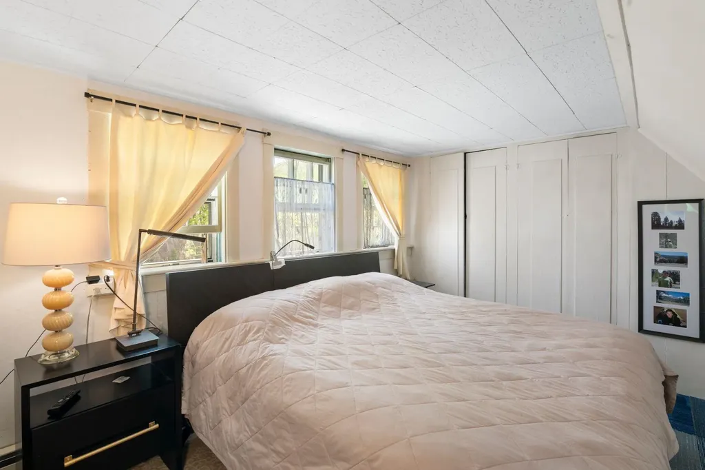 108 Chestnut Street Brattleboro VT 05301