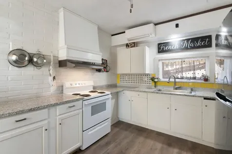 108 Chestnut Street Brattleboro VT 05301