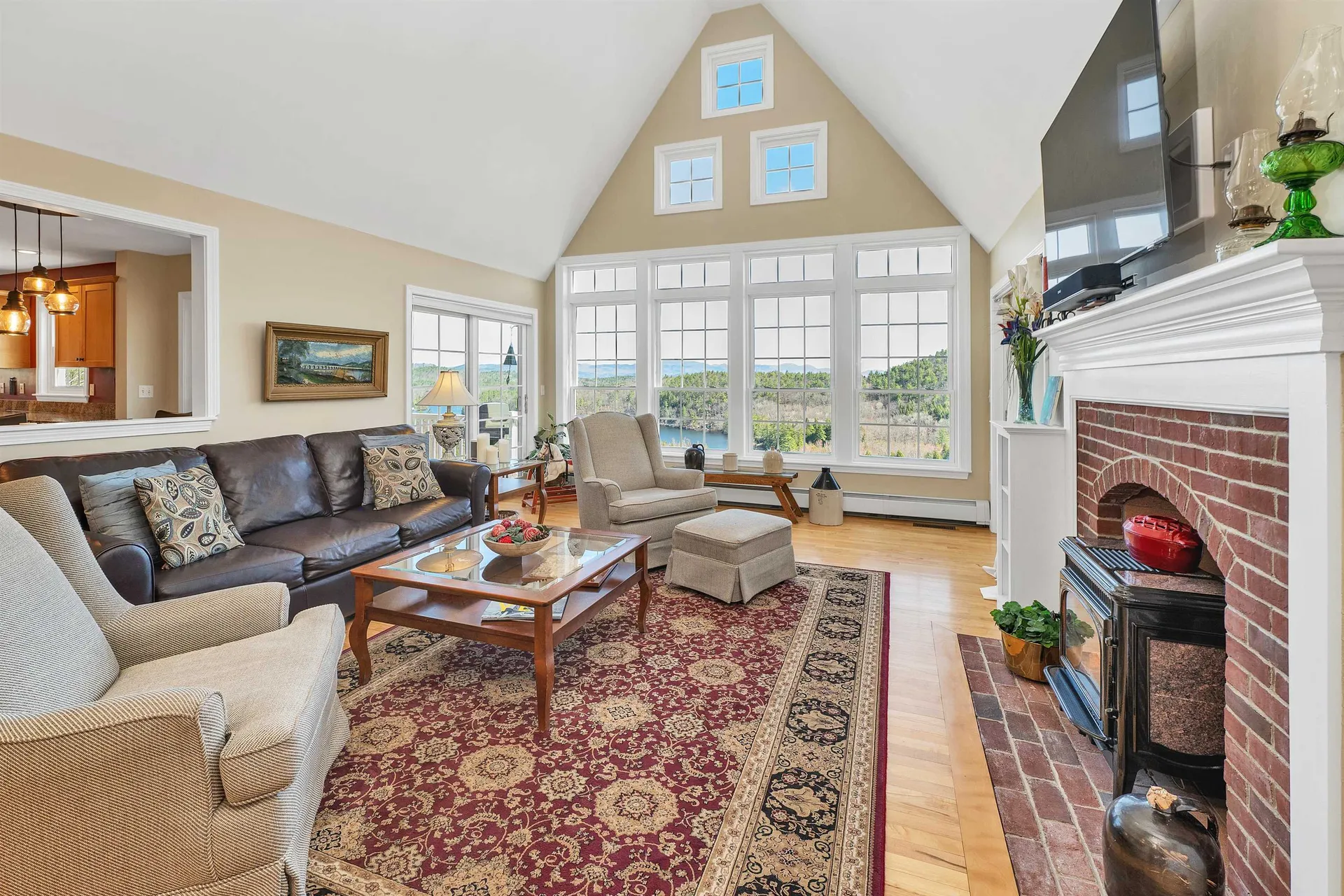 28 Lake View Drive New Hampton NH 03256