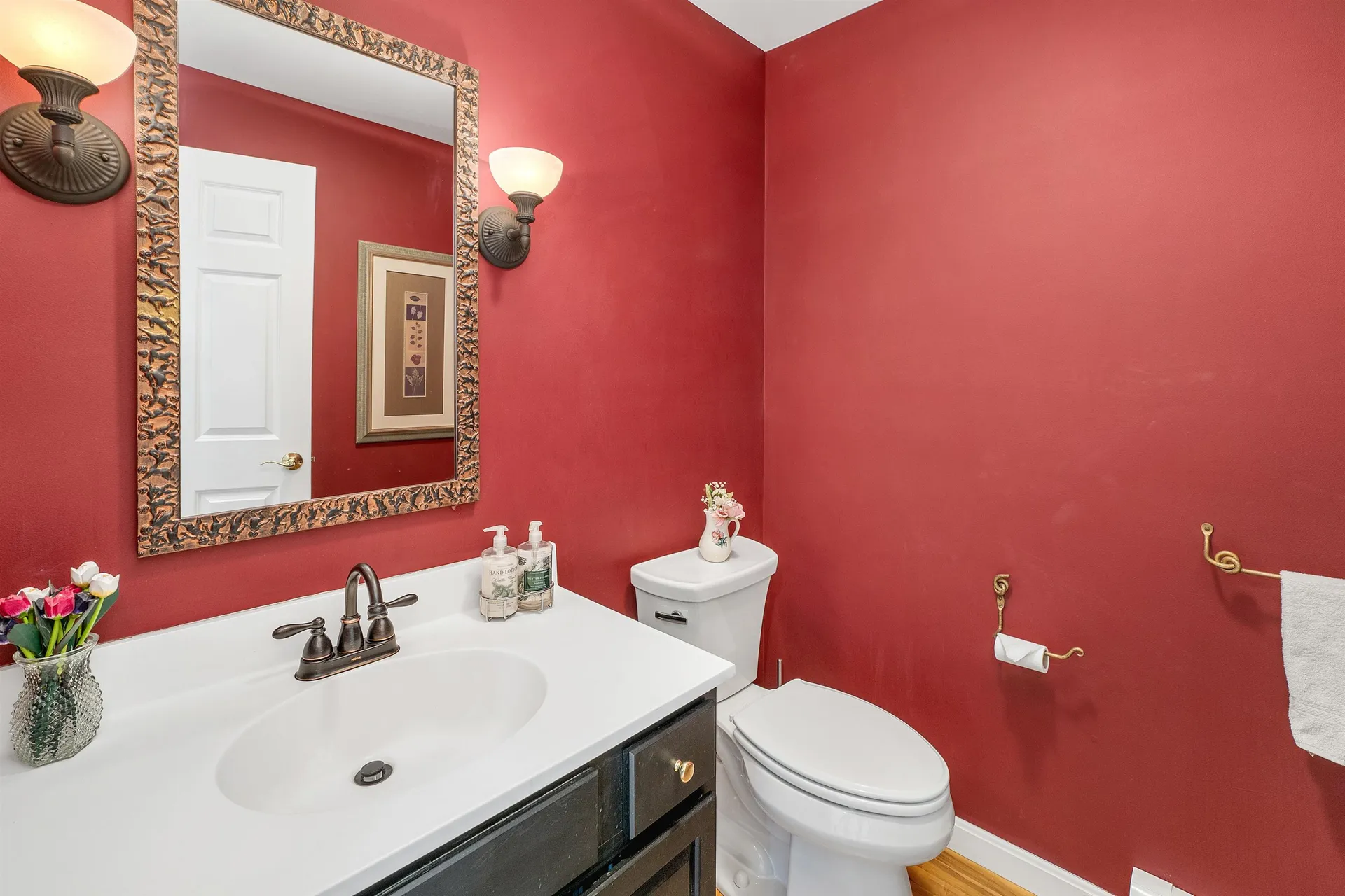 28 Lake View Drive New Hampton NH 03256