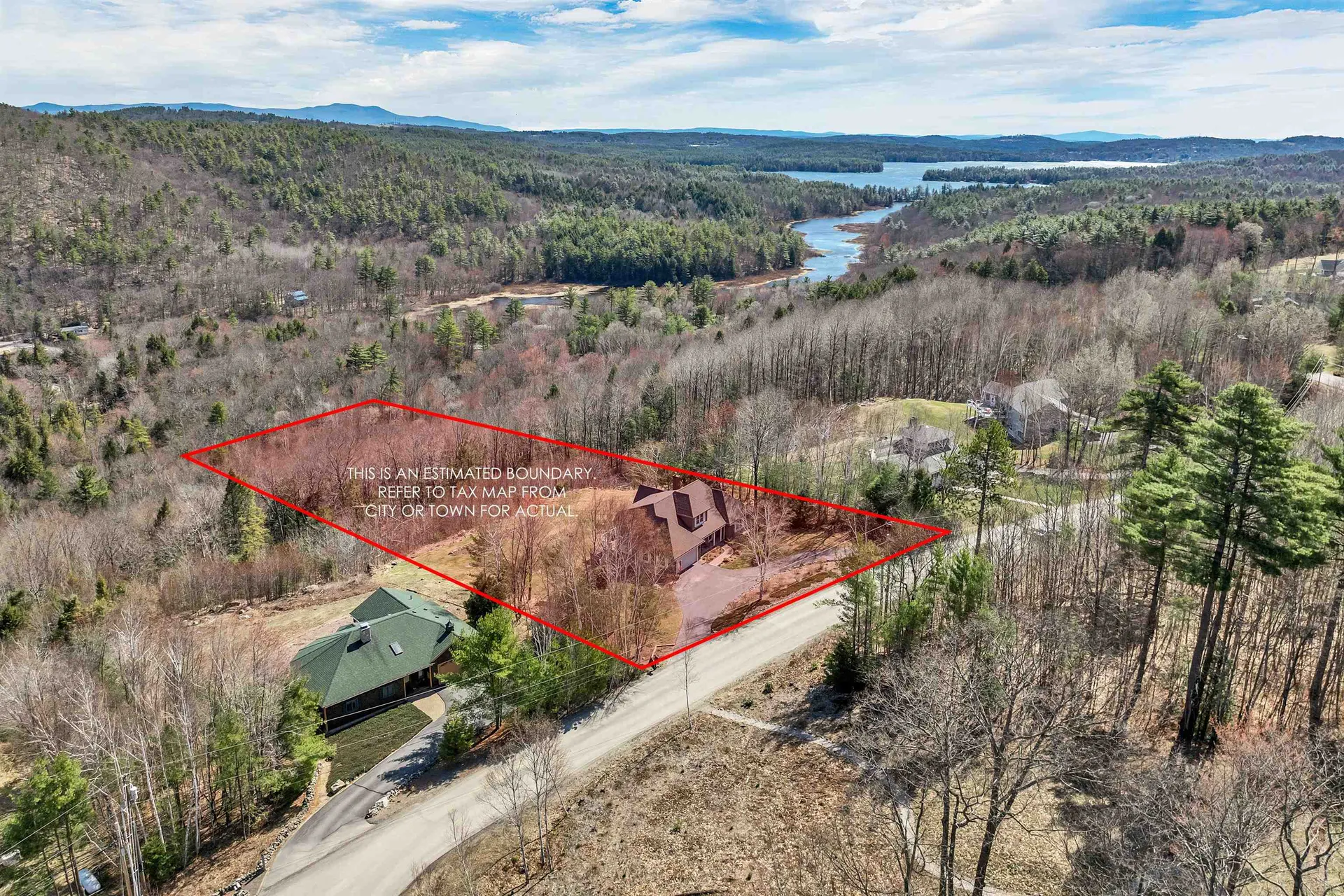 28 Lake View Drive New Hampton NH 03256