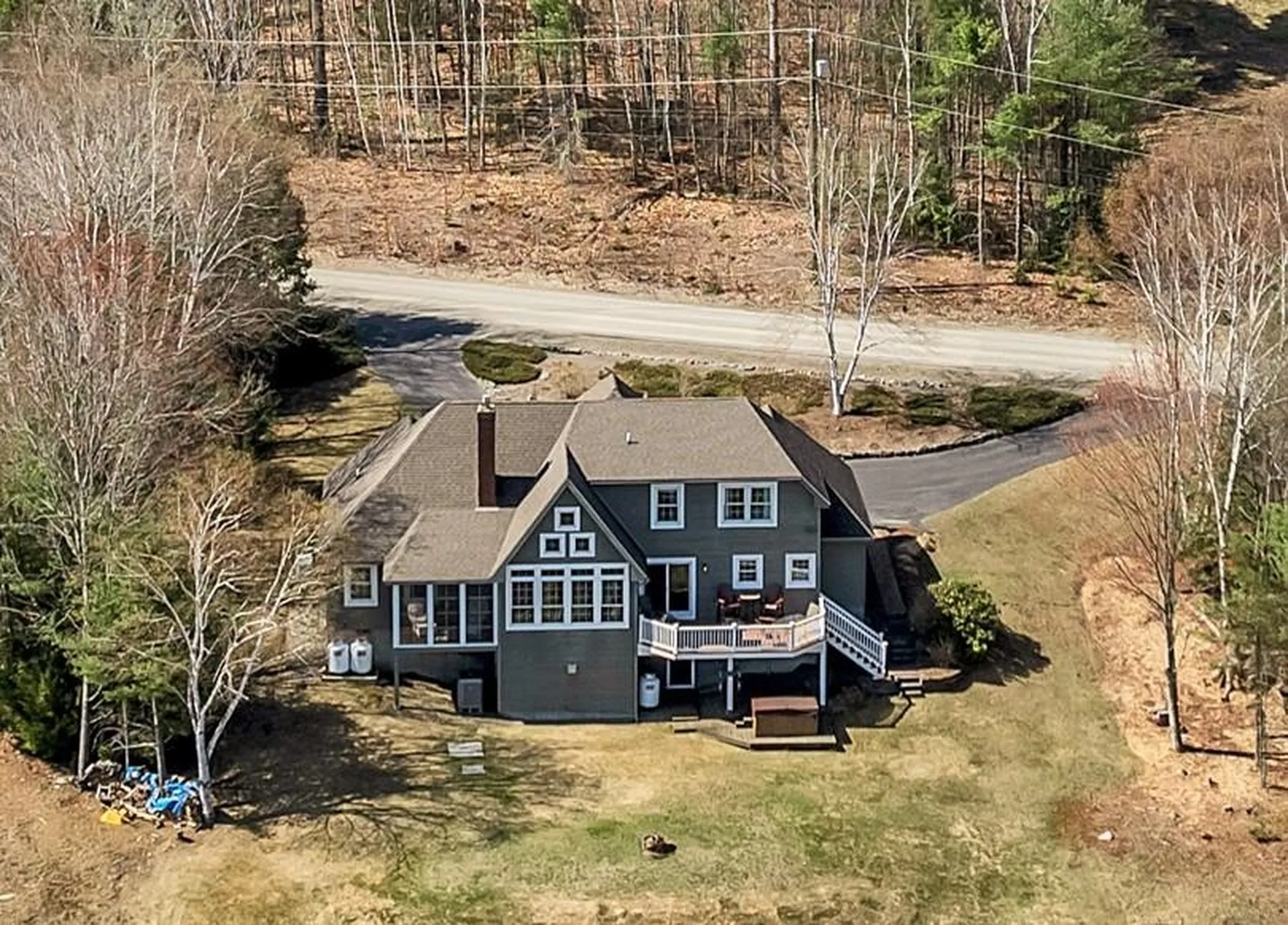 28 Lake View Drive New Hampton NH 03256