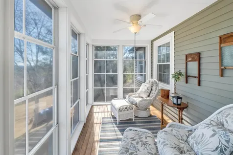 28 Lake View Drive New Hampton NH 03256