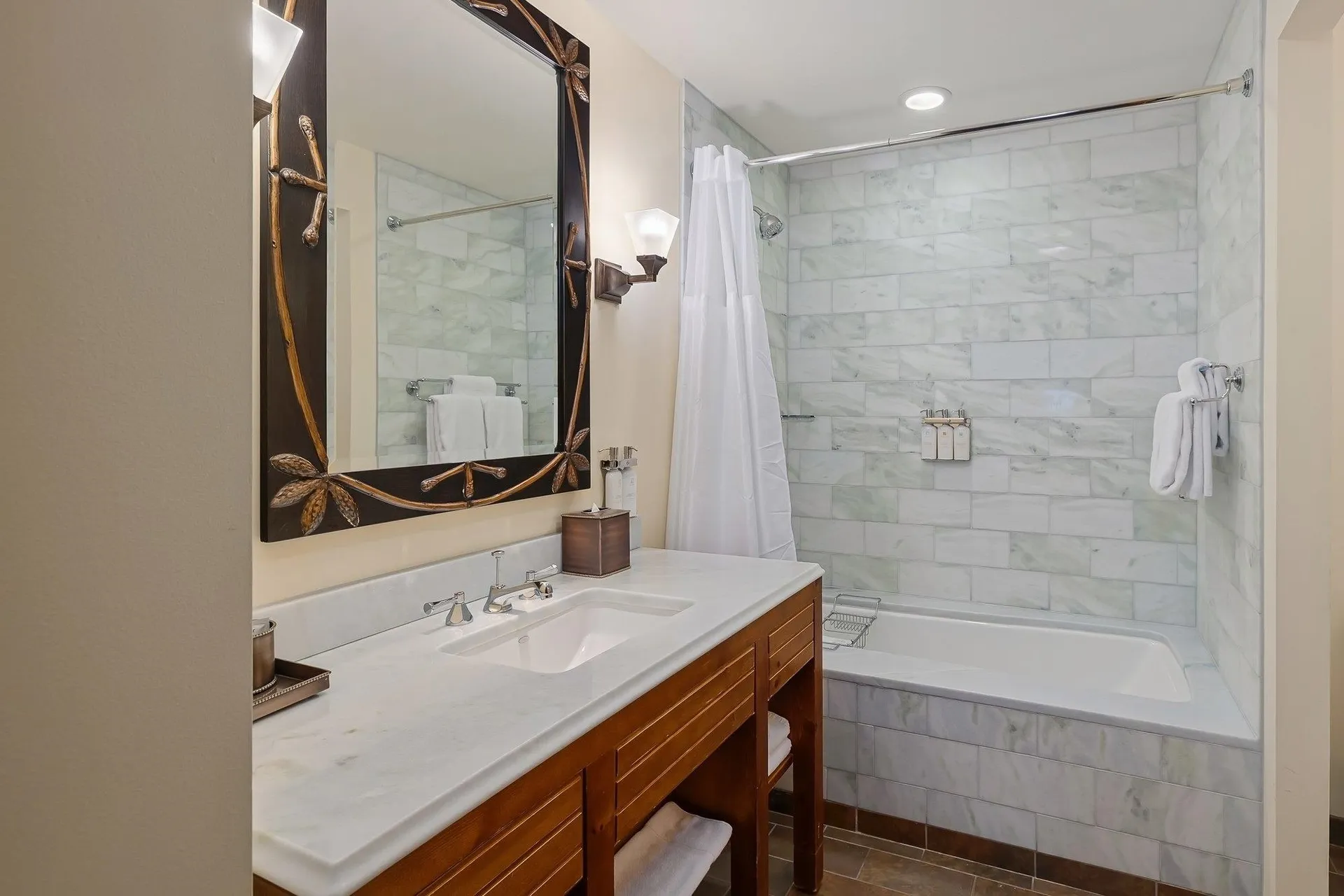 7412 Mountain Road Stowe VT 05672