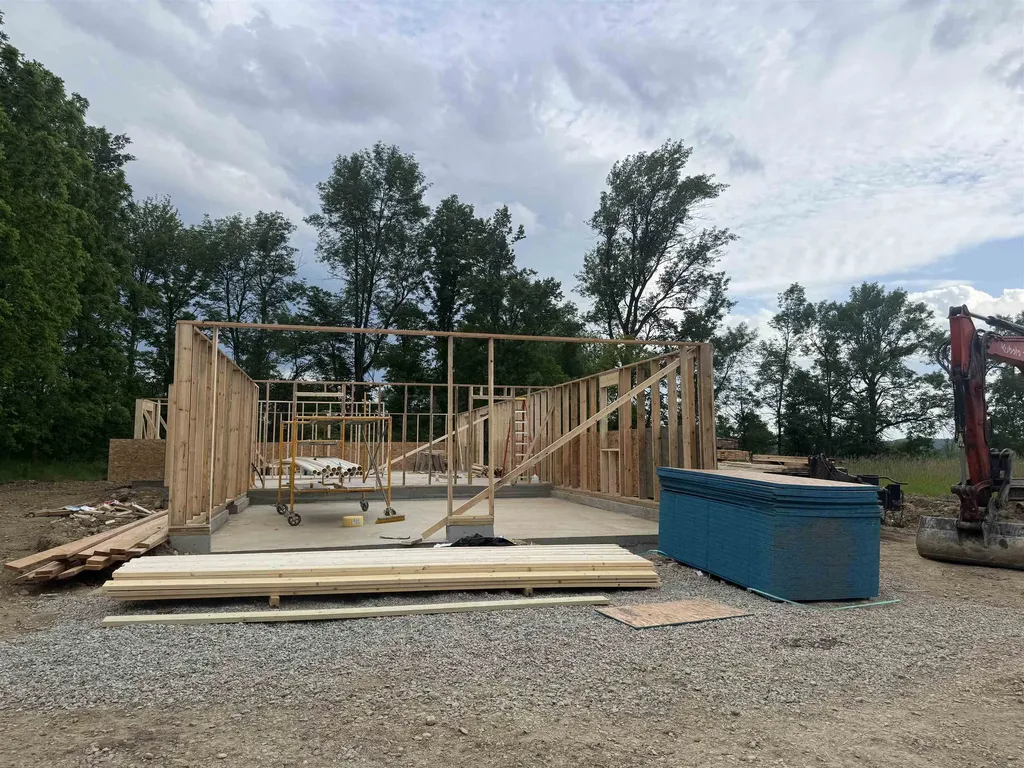 991 Vt Route 7 Salisbury VT 05753