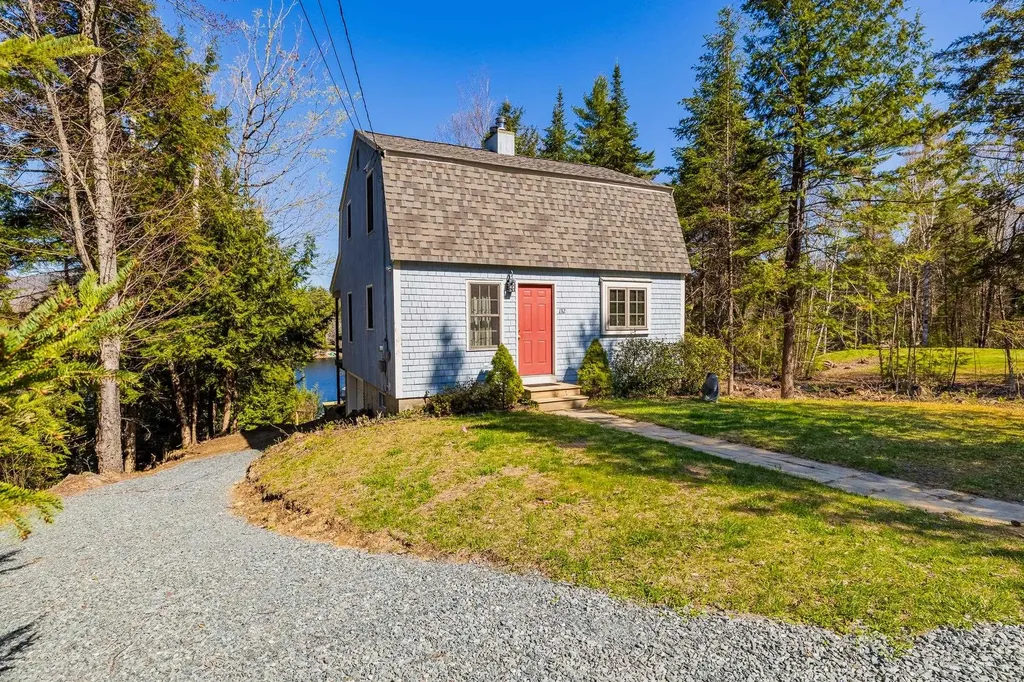 132 Lakeside Drive Haverhill NH 03765