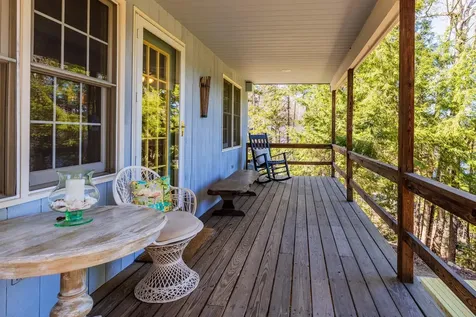 132 Lakeside Drive Haverhill NH 03765