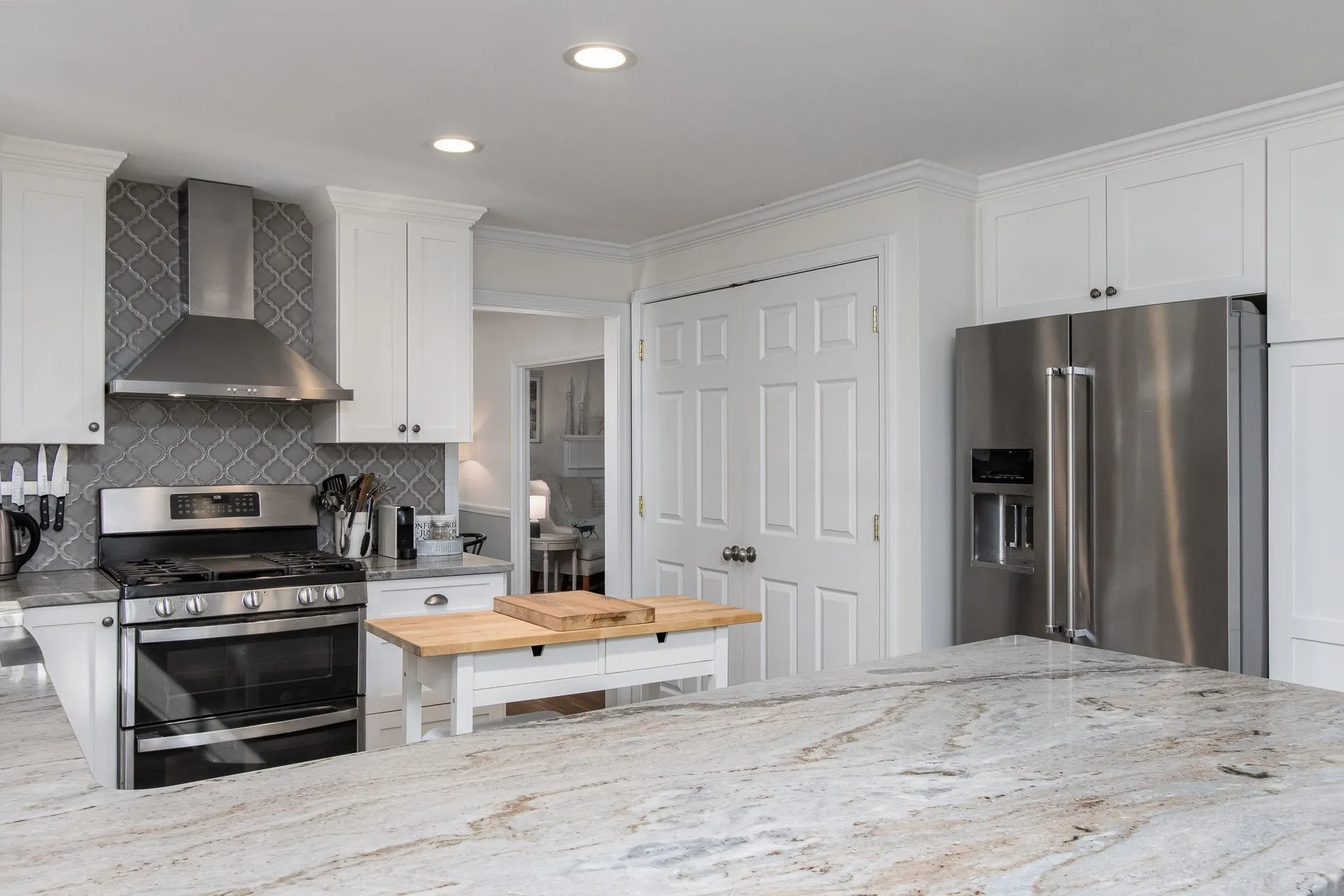 10 Greenbriar Lane Amherst NH 03031