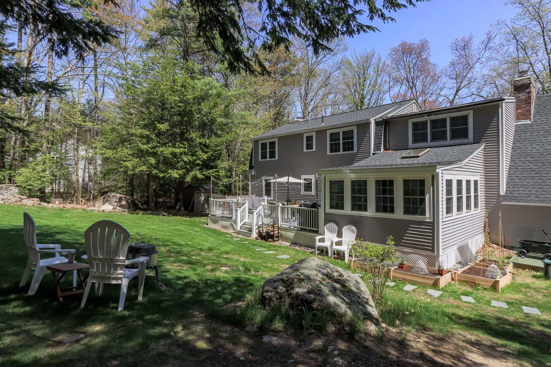 10 Greenbriar Lane Amherst NH 03031