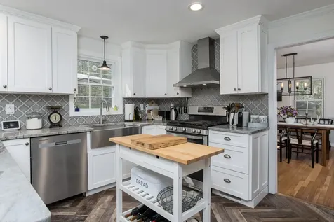 10 Greenbriar Lane Amherst NH 03031