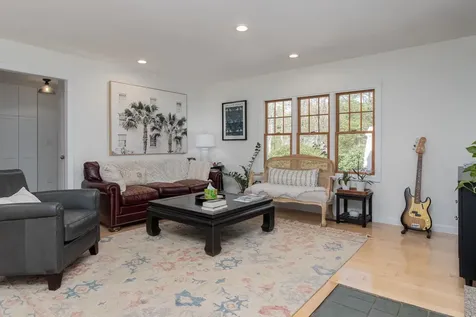 10 Greenbriar Lane Amherst NH 03031