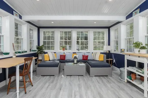 10 Greenbriar Lane Amherst NH 03031