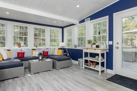 10 Greenbriar Lane Amherst NH 03031