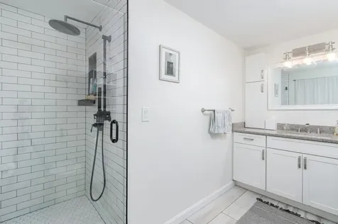 10 Greenbriar Lane Amherst NH 03031