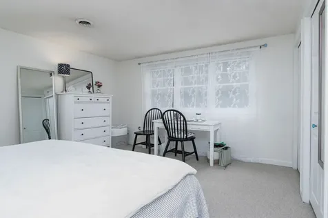 10 Greenbriar Lane Amherst NH 03031