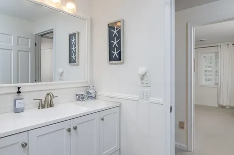 10 Greenbriar Lane Amherst NH 03031