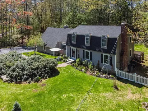 10 Greenbriar Lane Amherst NH 03031