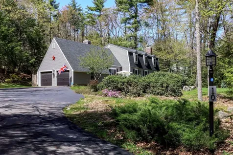 10 Greenbriar Lane Amherst NH 03031