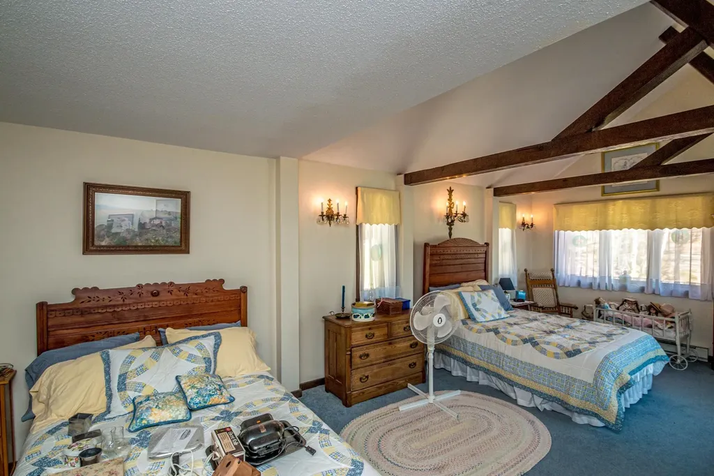 26 Private West 4 Maidstone VT 05905