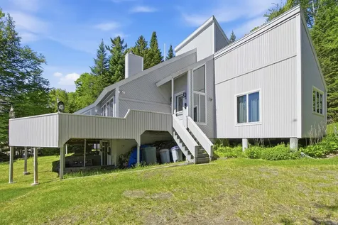 26 Private West 4 Maidstone VT 05905