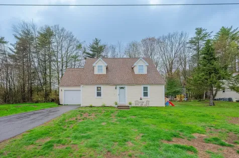 6 Village Lane Rochester NH 03867