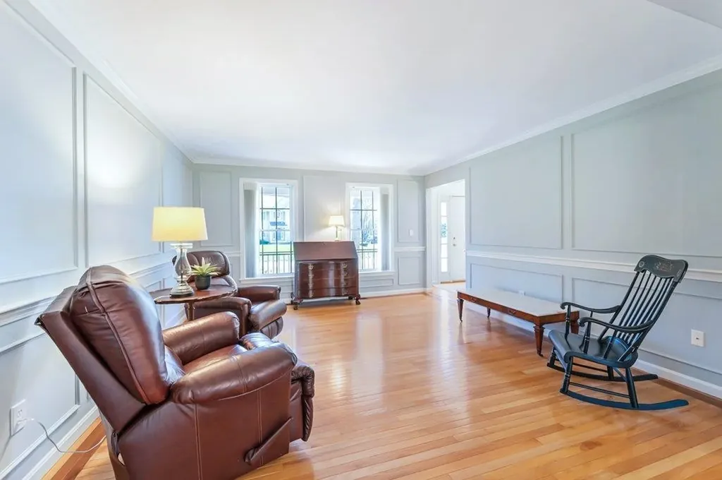 5 Mosswood Circle Amherst NH 03031