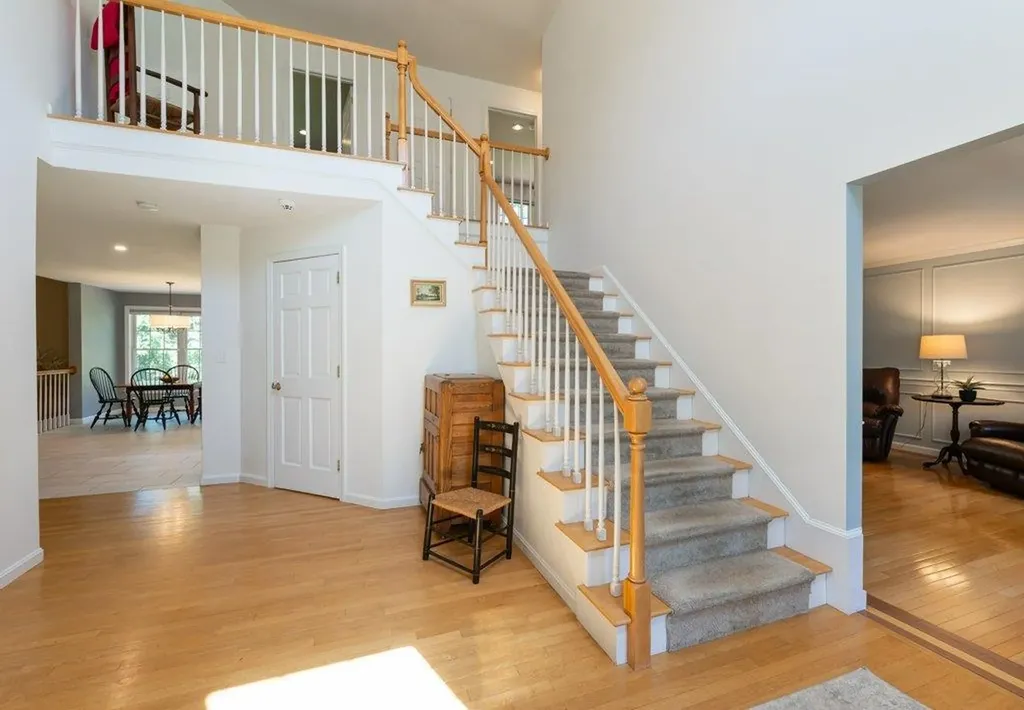 5 Mosswood Circle Amherst NH 03031