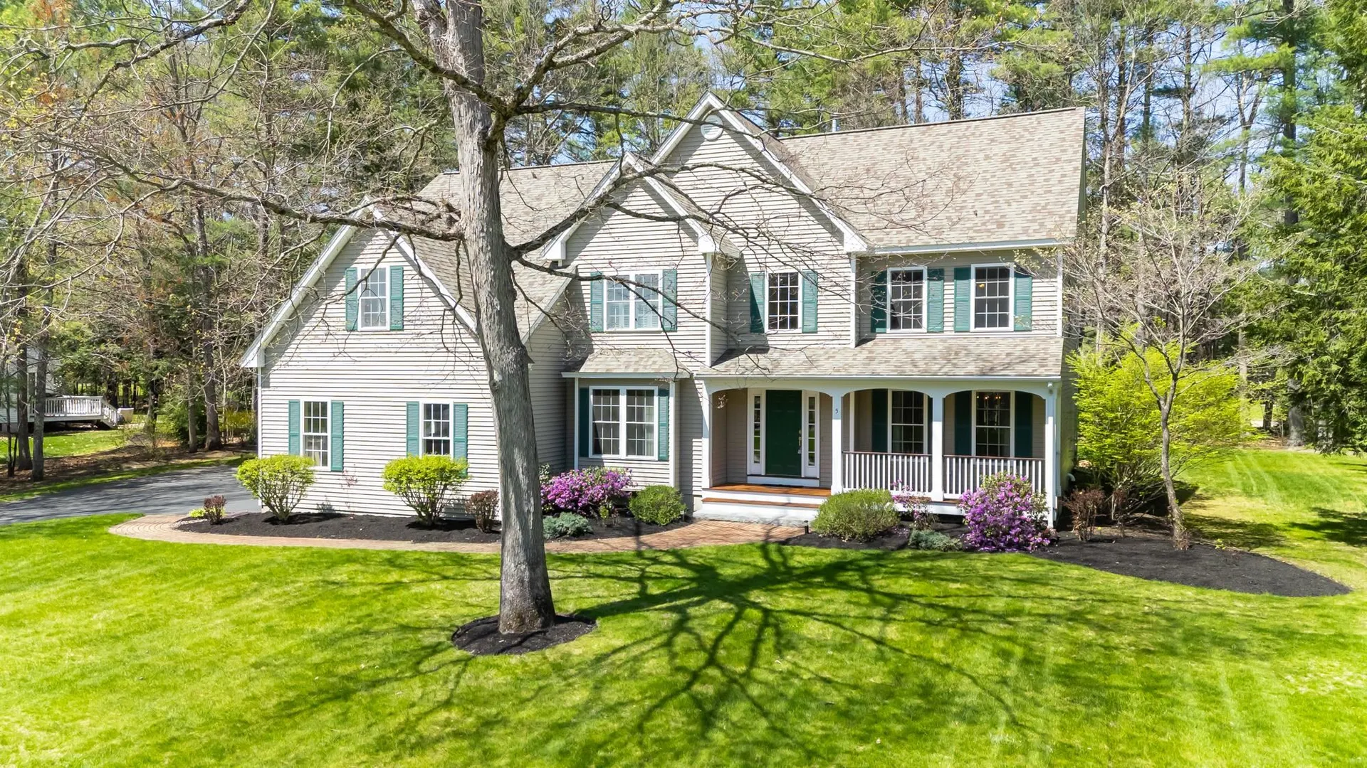 5 Mosswood Circle Amherst NH 03031