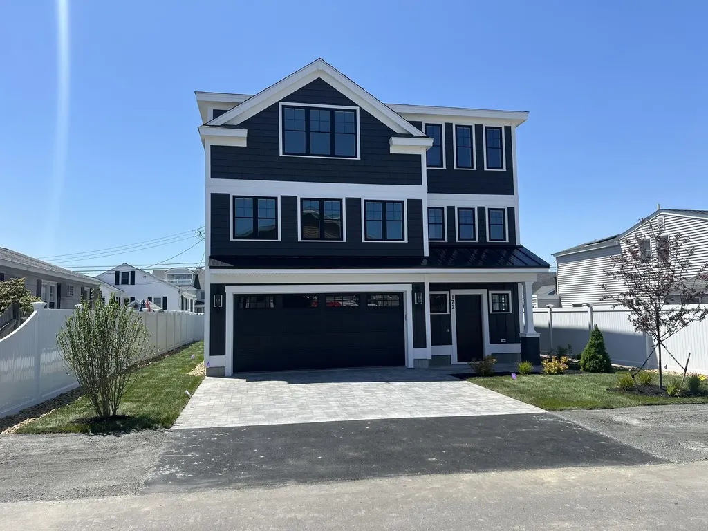 172 Tilton Street Seabrook NH 03874