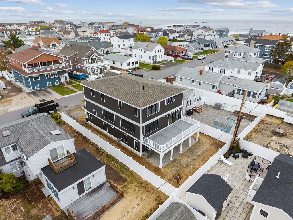 172 Tilton Street Seabrook NH 03874