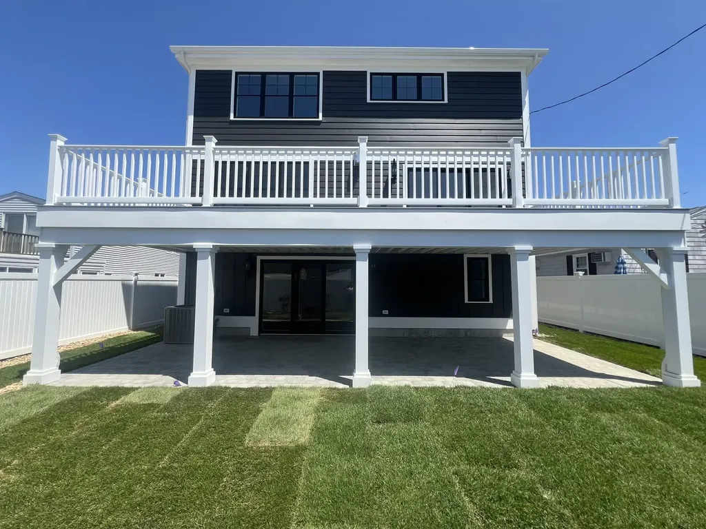 172 Tilton Street Seabrook NH 03874