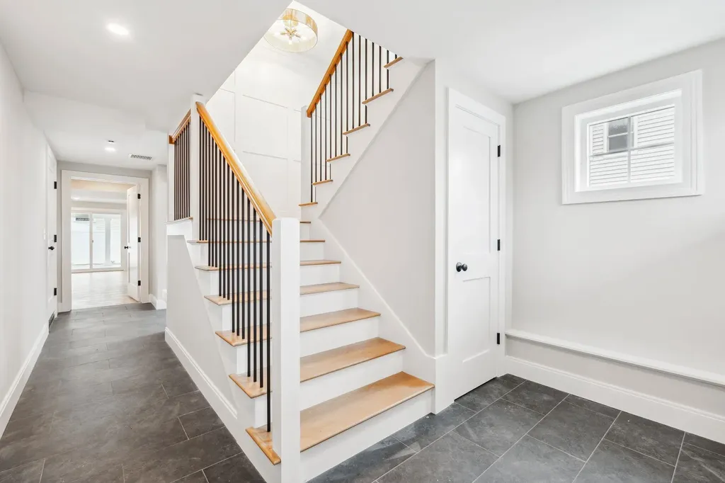 172 Tilton Street Seabrook NH 03874