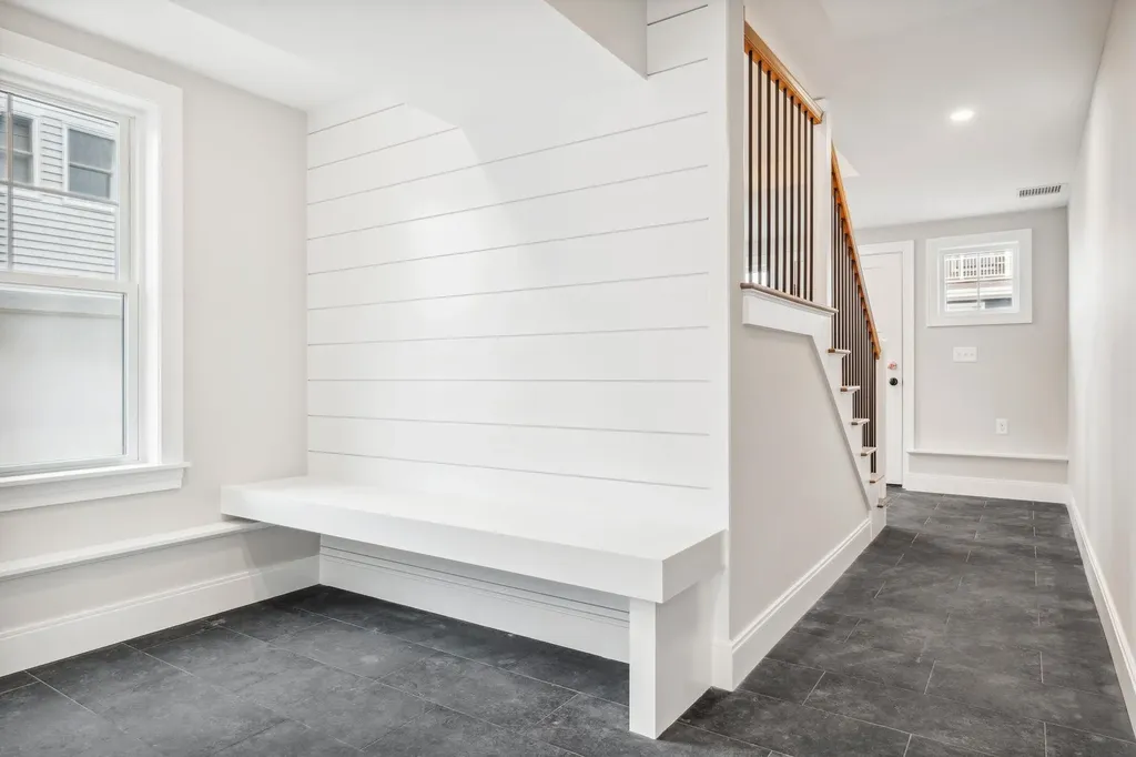 172 Tilton Street Seabrook NH 03874