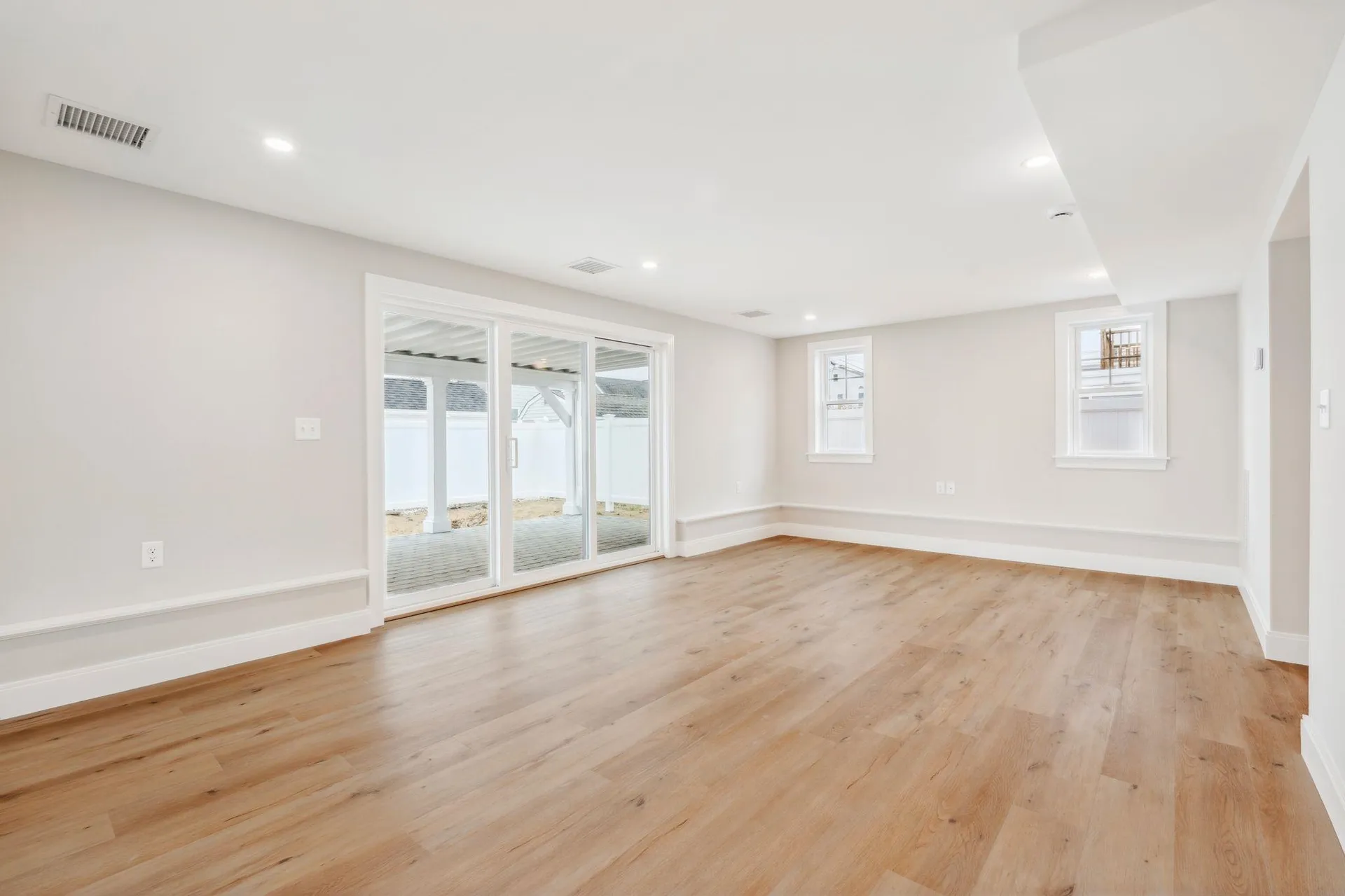 172 Tilton Street Seabrook NH 03874