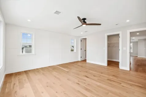 172 Tilton Street Seabrook NH 03874