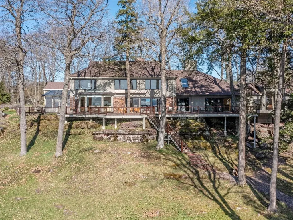 25 Oakledge Drive Burlington VT 05401