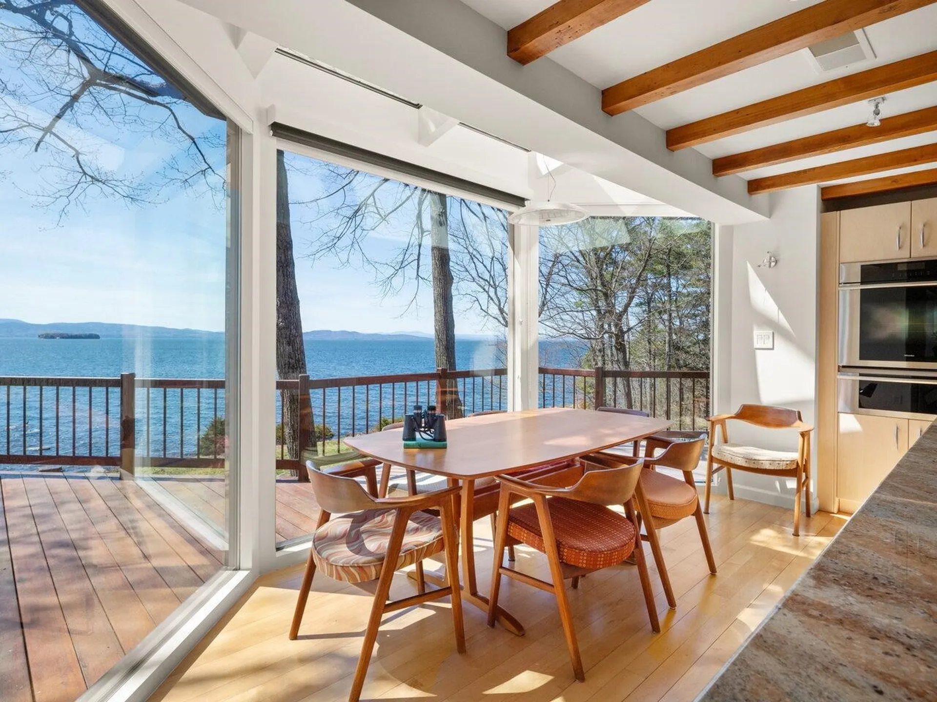 25 Oakledge Drive Burlington VT 05401