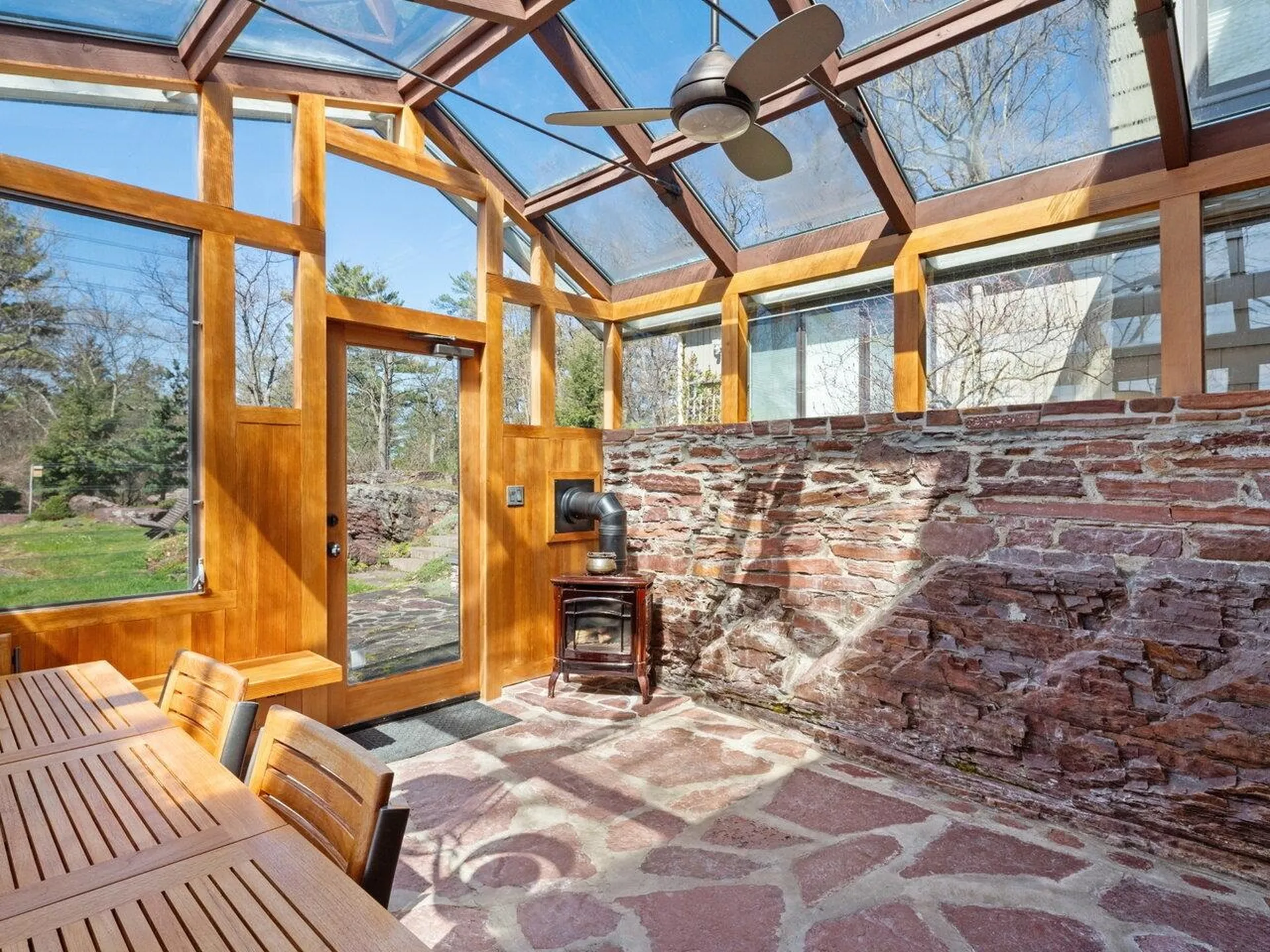 25 Oakledge Drive Burlington VT 05401