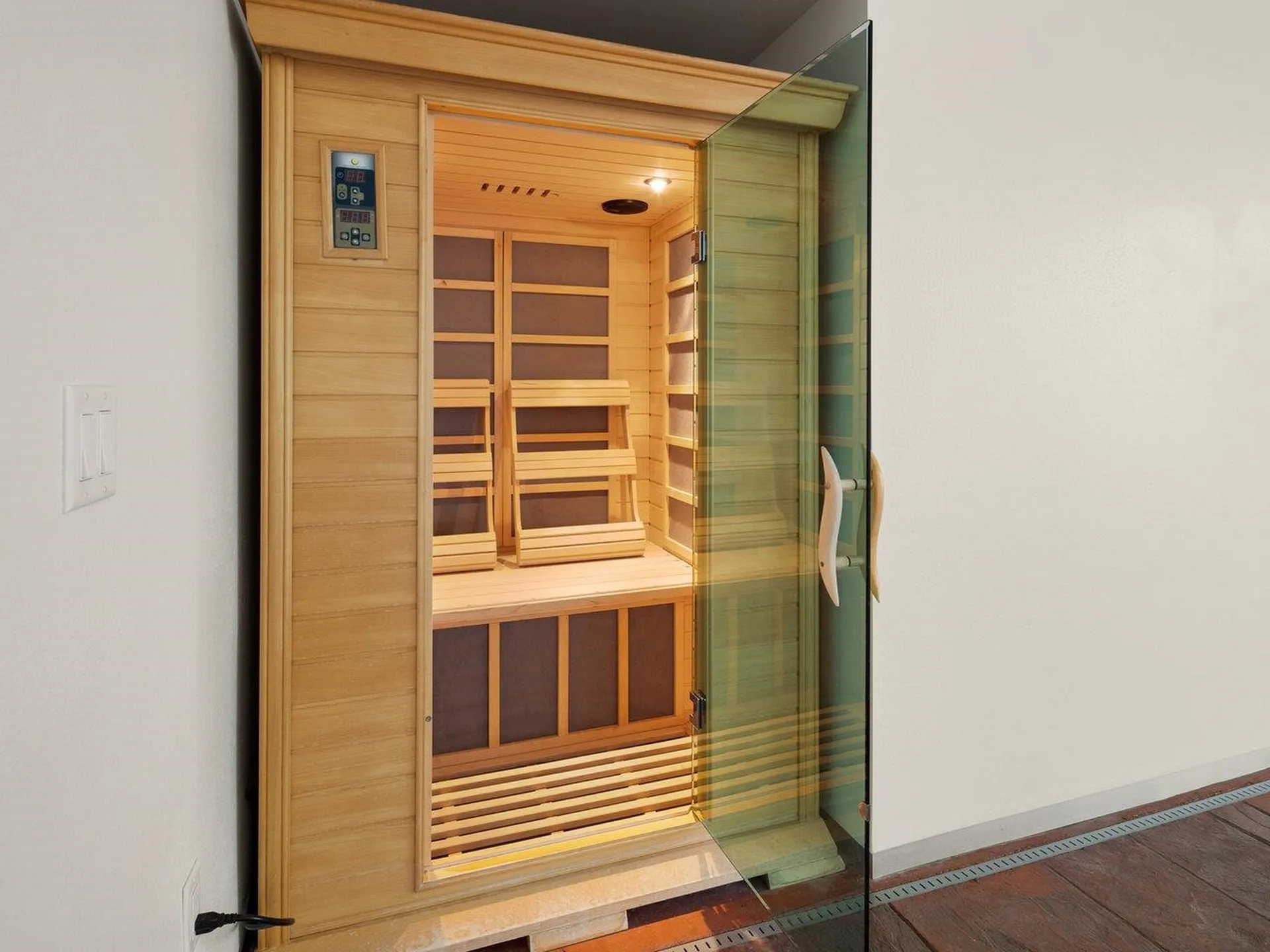 25 Oakledge Drive Burlington VT 05401