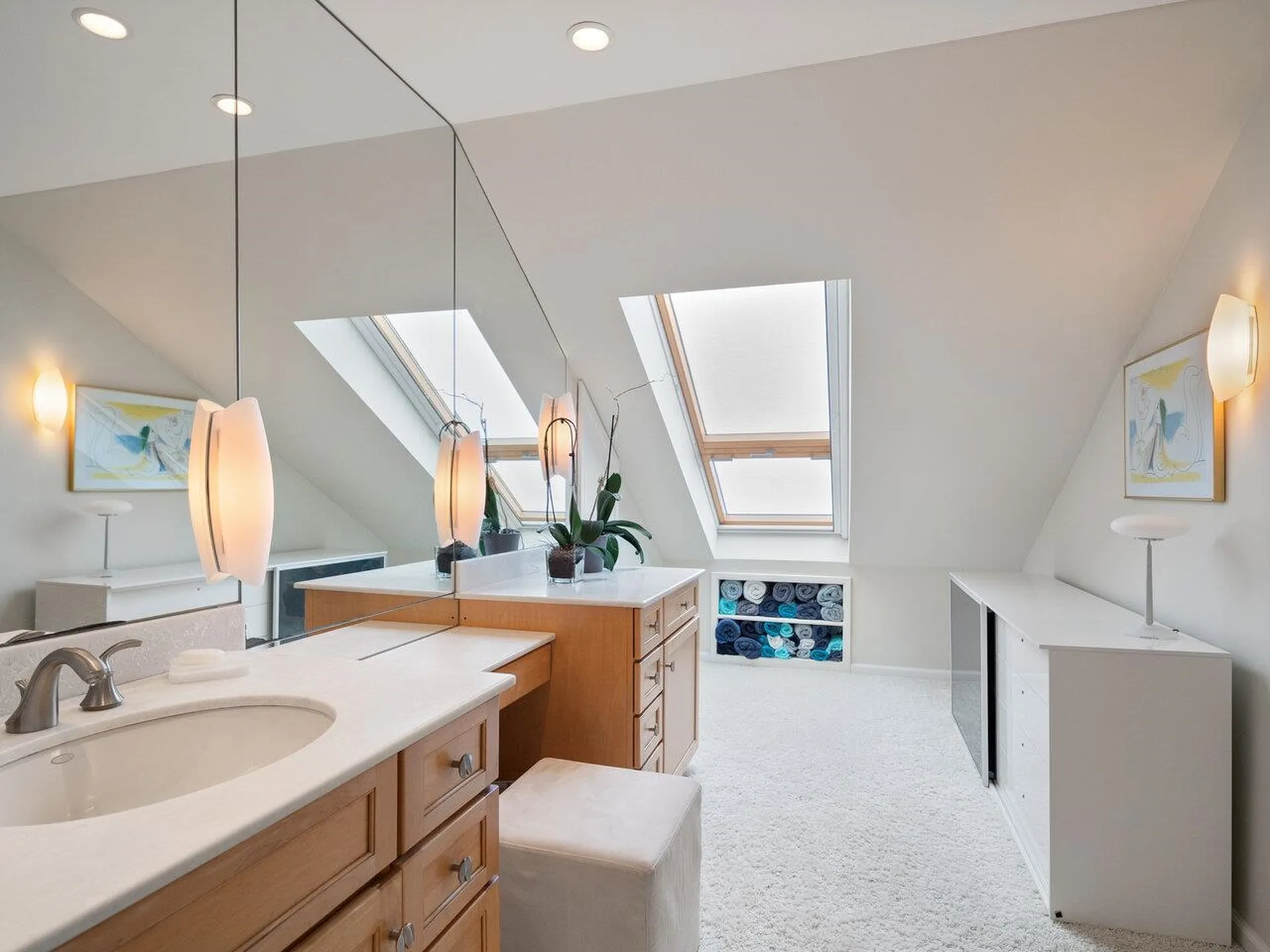 25 Oakledge Drive Burlington VT 05401