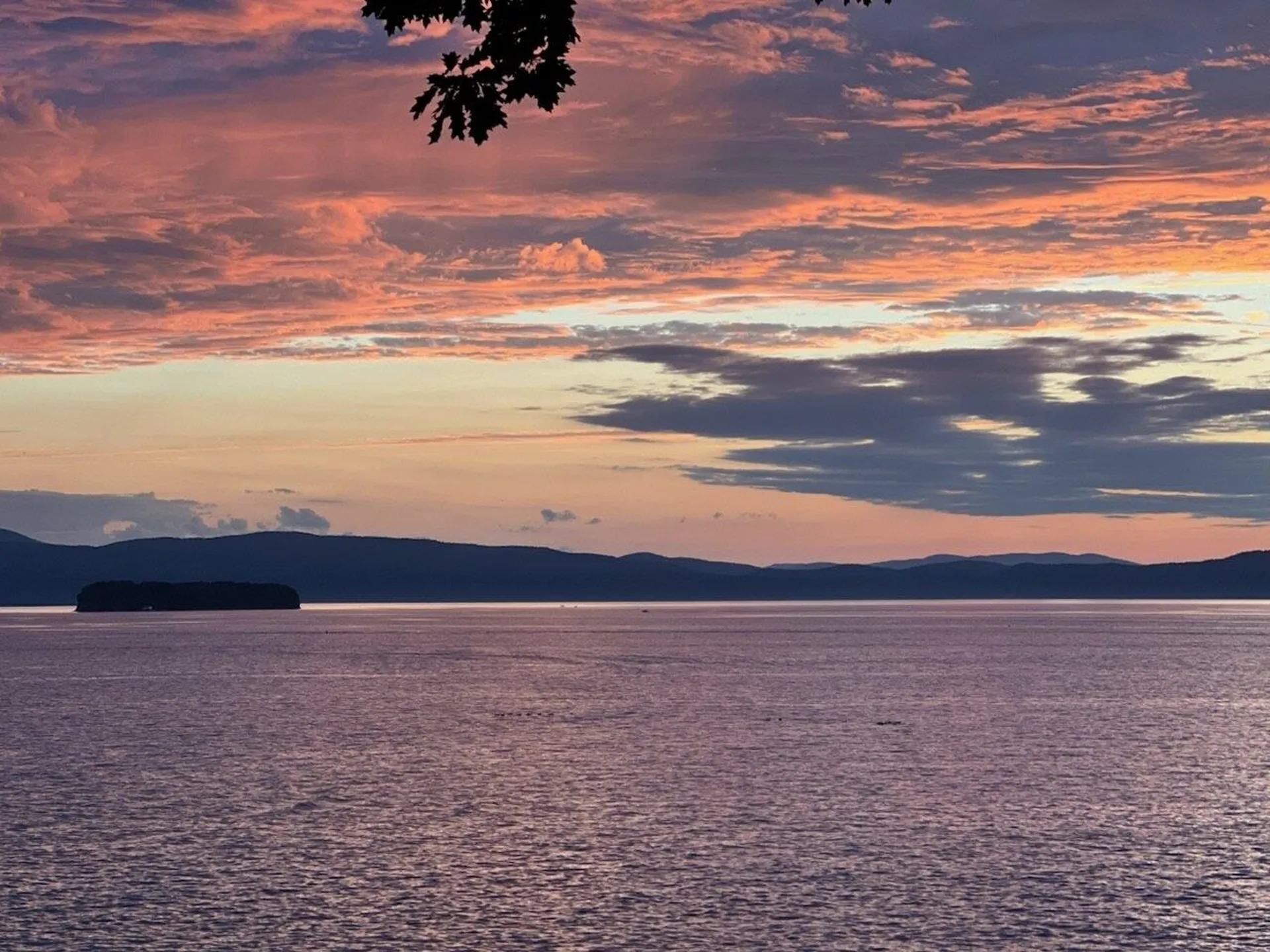 25 Oakledge Drive Burlington VT 05401