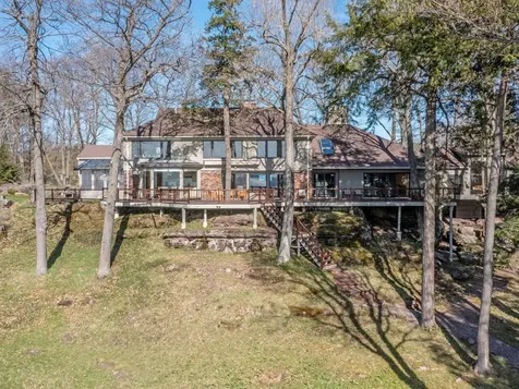 25 Oakledge Drive Burlington VT 05401