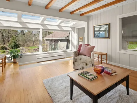 25 Oakledge Drive Burlington VT 05401