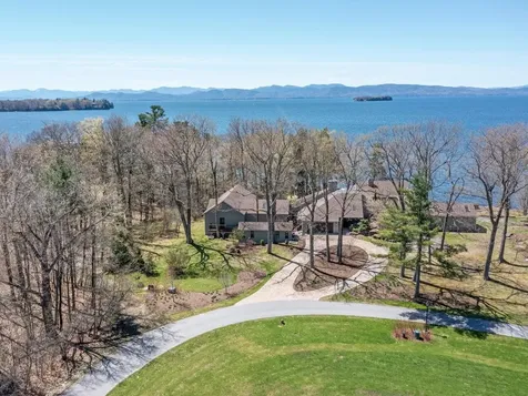 25 Oakledge Drive Burlington VT 05401