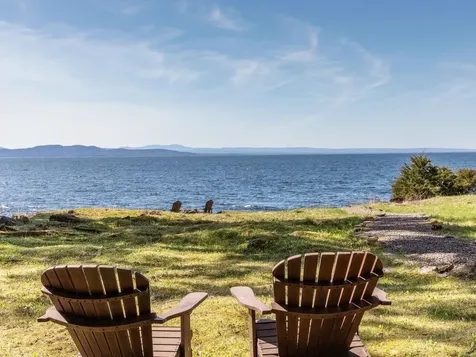 25 Oakledge Drive Burlington VT 05401